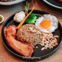 Tarine Brunch cafe & restaurant
