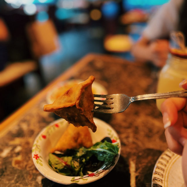 🌟 Enjoying the exotic Lebanese ambiance in Central 🌟