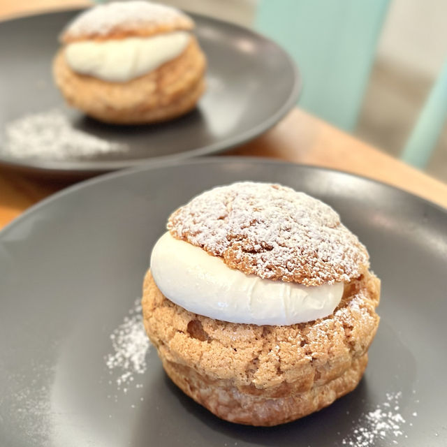 【名古屋】さっくさくクッキーシューが美味しいカフェ☕️