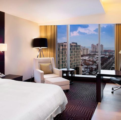 Contemporary Comfort at Sheraton Grand Incheon