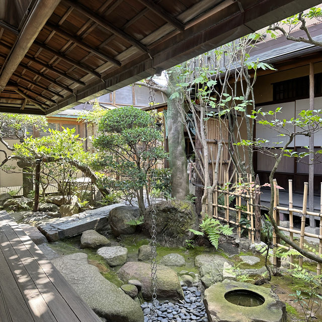 〜京都府〜輪違屋　現在もお茶屋として営業している元遊郭！