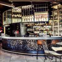 Moo Moo The Wine Bar & Grill