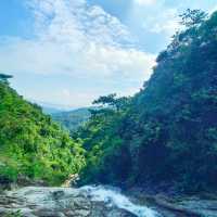 月之輪滝：水雲夢幻，震撼自然鬼斧神工的偉力