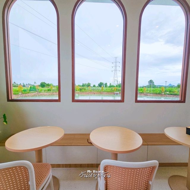 Takanta Cafe' & Restaurant - ตระการตา  🌟