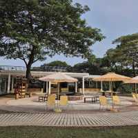 The Coach Coffee Shop，Perak