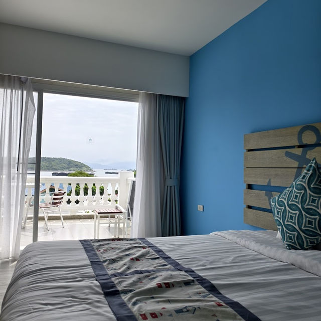  📍🏖️ โรงแรมซัมแวร์ เกาะสีชัง