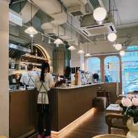 🌟 灣仔打卡一流Cafe • 必點可愛動物咖啡🌟