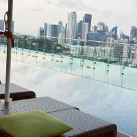 Enjoy panoramic city Views from the Rooftop Pool at Hotel Jen Orchardgateway 