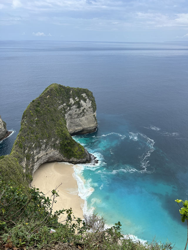 Exploring Nusa Penida island in Indonesia 🇮🇩