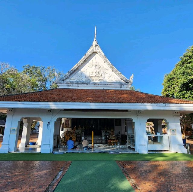 พระธาตุศรีสองรัก จังหวัดเลย
