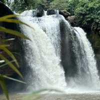 อัปเดตน้ำตกเหวสุวัต เขาใหญ่ สวยอลังการมาก