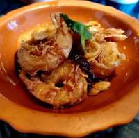 กุ้งแม่น้ำเผาจากอยุธยา บรรยากาศโรงแรม 5 ดาว 