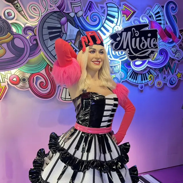 杜莎夫人蠟像館