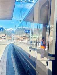 【瑞士】黃金列車Golden Pass Line：風景如畫的三大景觀列車之一