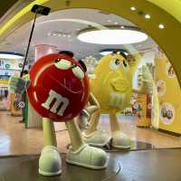 上海M&M’s World-樓高2層，亞洲唯一M&M‘s旗艦店