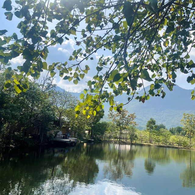 หนีเมืองไปพักผ่อนที่น้ำพุบ้านดินโฮมสเตย์ ปราณบุรี