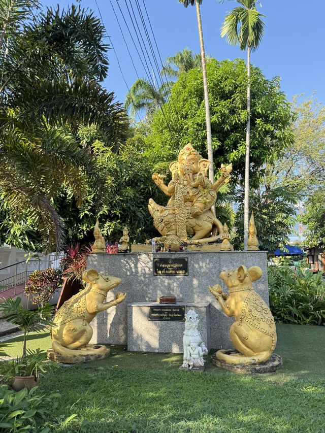 📍ไหว้พระสังกัจจายน์ เทพแห่งความสุขที่วัดปิยาราม