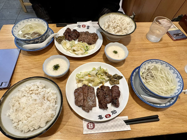駅地下直結牛たん屋