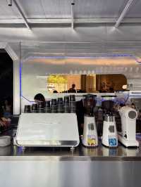 MARS PATTAYA คาเฟ่ธีมอวกาศ