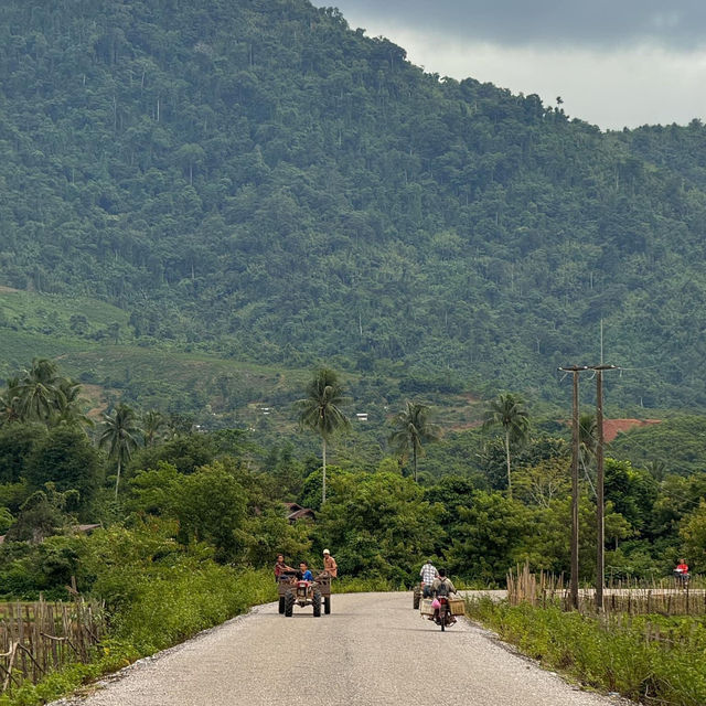 แบกเป้เที่ยววังเวียง ที่ลาว⛰️