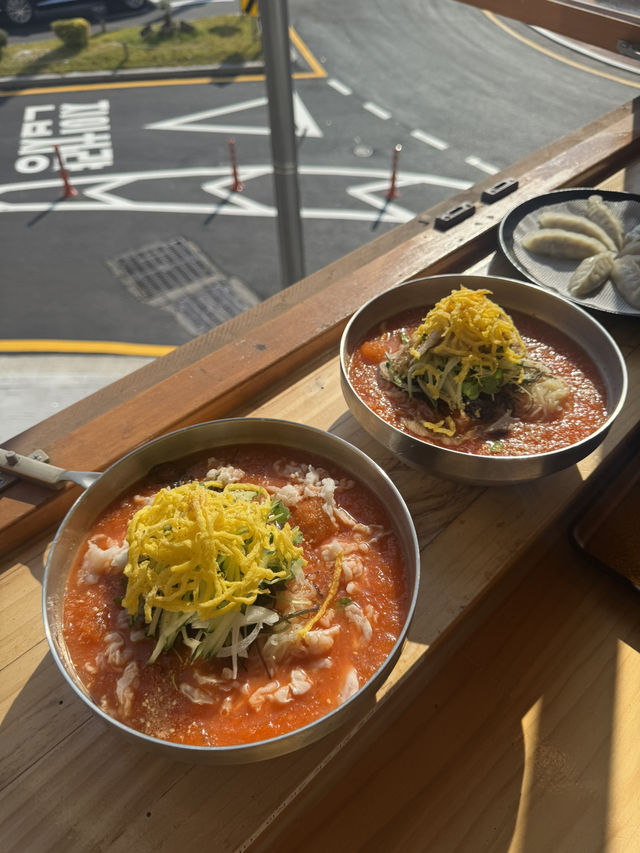 아나고와 차슈 그리고 밀면 물회육수의 조합 ✨