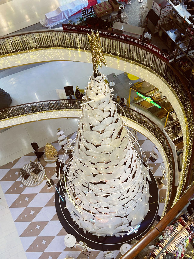 🎅🏻Ho Ho Ho ต้นคริสต์มาสสูงสุดเซนทรัลเฟสเชียงใหม่