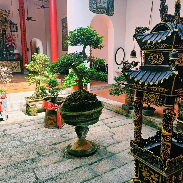 馬來西亞檳城喬治城市中心著名華人祠堂景點:新會會館，兩百年歷史古跡，世界文化遺產，適合打卡拍照📸