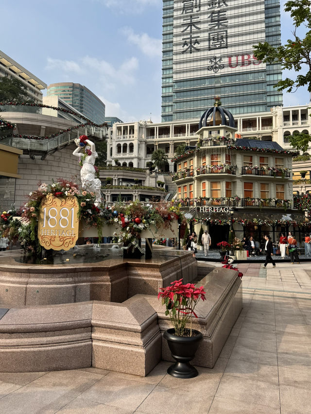 巴黎風洋溢🇫🇷 今年必去聖誕裝置 📍1881 Heritage