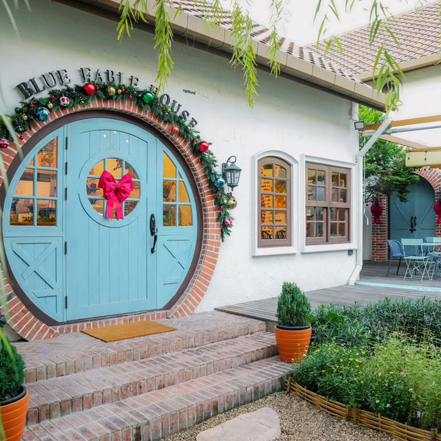 📍 Blue Fable House 🍝🍰🫖