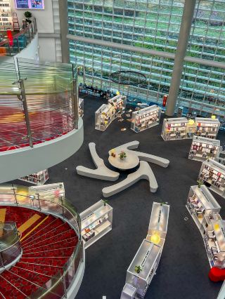 【京畿道／議政府】RM捐贈書籍的圖書館