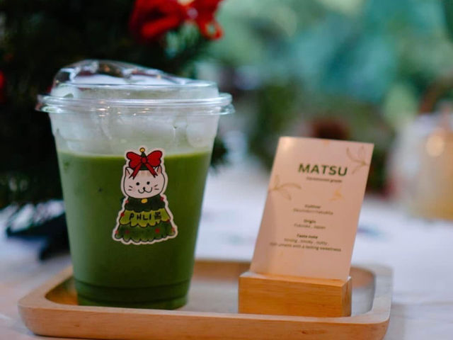 ☕️ ‘ผลิ‘ คาเฟ่สุดโฮมมี่ย่านสันทราย