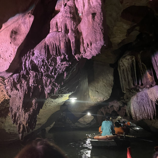 Ninh Binh in a Day: Hoa Lu and Trang An’s Stunning Display