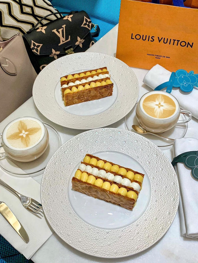 Luxury cafe by LOUIS VUITTON