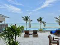 โรงแรมริมหาดขนอม วิวทะเลทุกห้อง