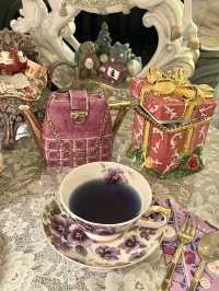 Pretty high tea at Cafe Acorite🐰💜