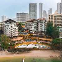 Blue Dragon Cafe and Beach Club