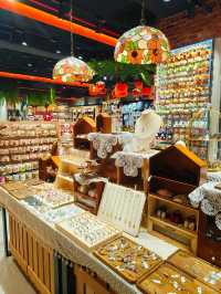 A Shopper’s Paradise at Q Pocket