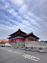 ชมหอรำลึกเจียงไคเช็ค ที่เมืองไทเป ไต้หวัน