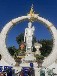 ตลาดนัดไทยลาวธาตุพนม