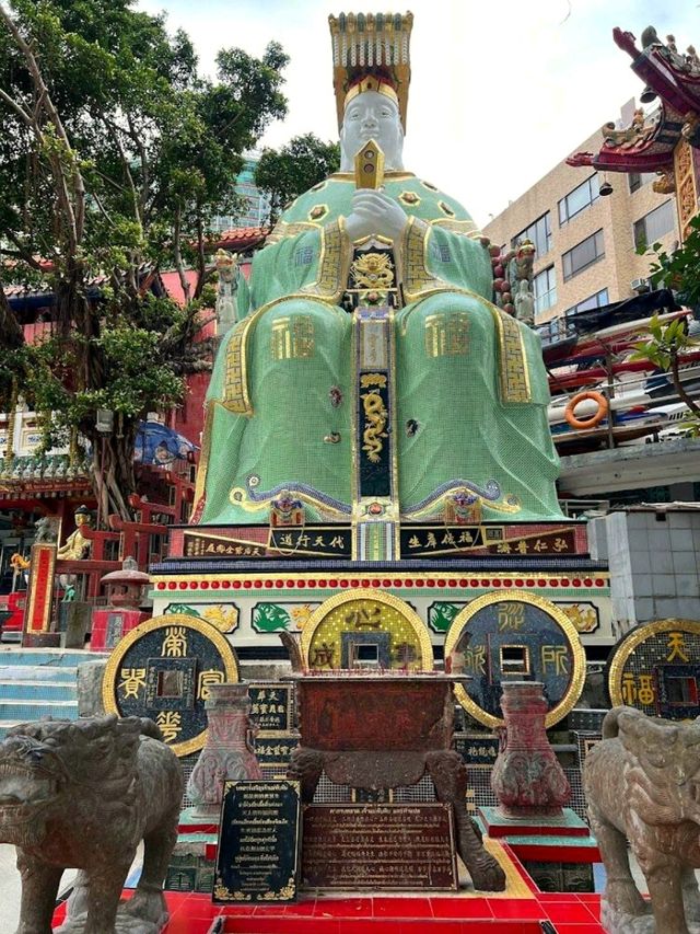 Tin Hau and Kwun Yum Statues