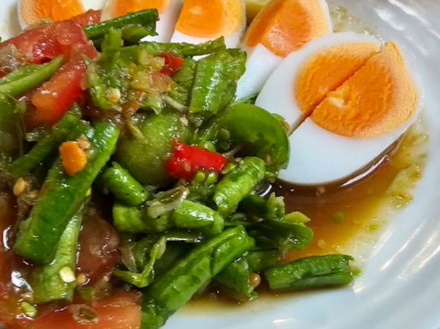 🌶️🥗 พากิน “ตำกระเทย” ขอนแก่น