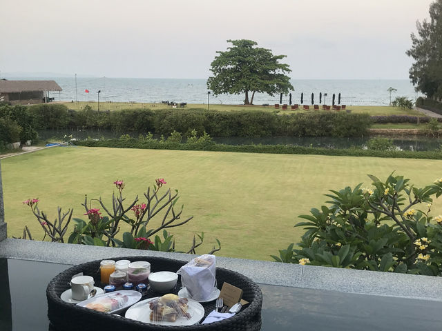 อาณา อานันท์ รีสอร์ท พัทยา