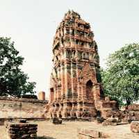 Timeless Wonder at Wat Mahathat