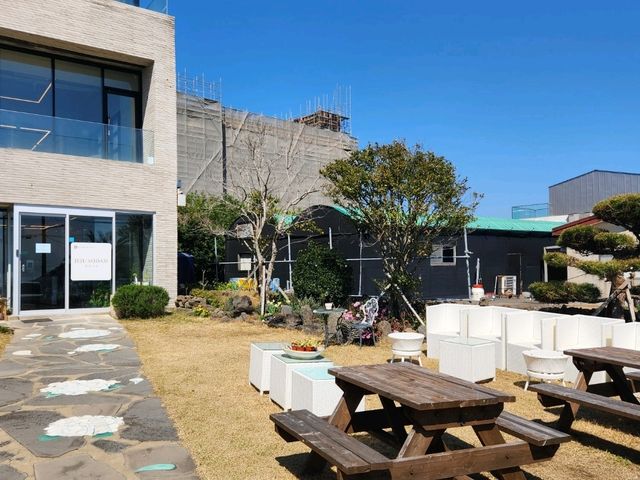 제주 서귀포 법환포구 오션뷰 감성 카페 - 제주 소담 디저트 꽃 카페 추천