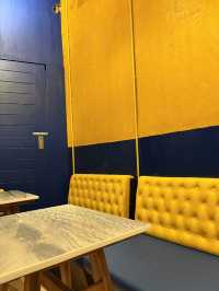  Phuketique Coffee Bar ร้านโทสเจ้าดังภูเก็ต