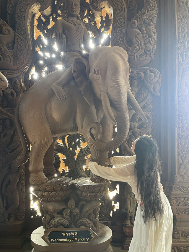 เที่ยวที่ปราสาทสัจธรรม ✨
