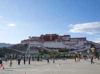 Potala Palace: The Majestic Jewel of the Tibetan Highlands