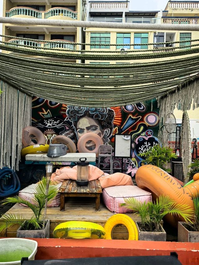 The Reef Bar @Houhai Bay