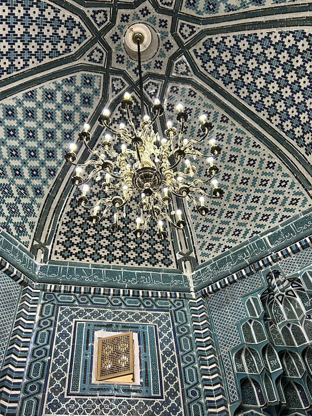 The beauty of Uzbekistan buildings 😍