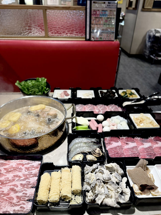  午市4.5小時火鍋放題 🍲
